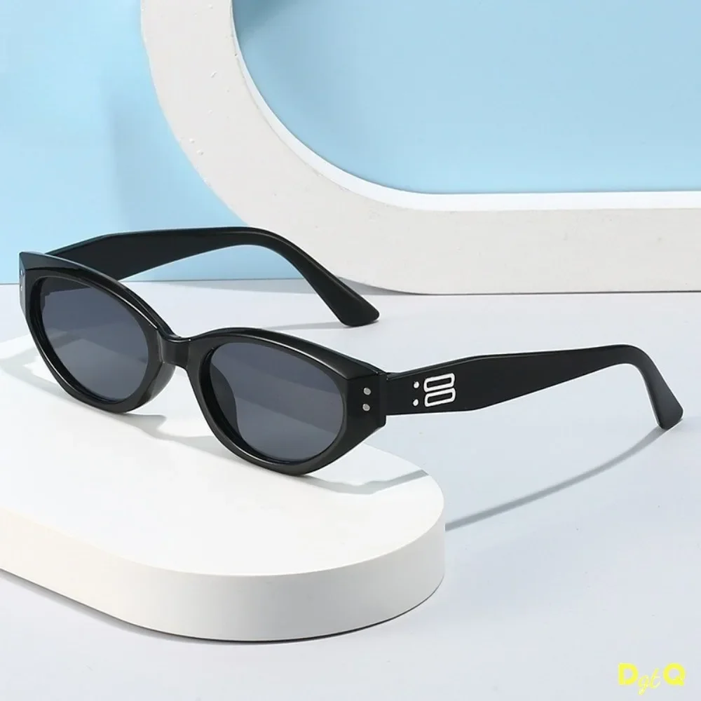 DGTQYQ Retro Cat Eye Sunglasses Women Vintage Small Eyewear Women Men Rivet Sun Glasses Female Luxury Brand Eyewear UV400
DGTQYQ Retro Cat Eye Sunglasses Women Vintage Small Eyewear Women Men Rivet Sun Glasses Female Luxury Brand Eyewear UV400