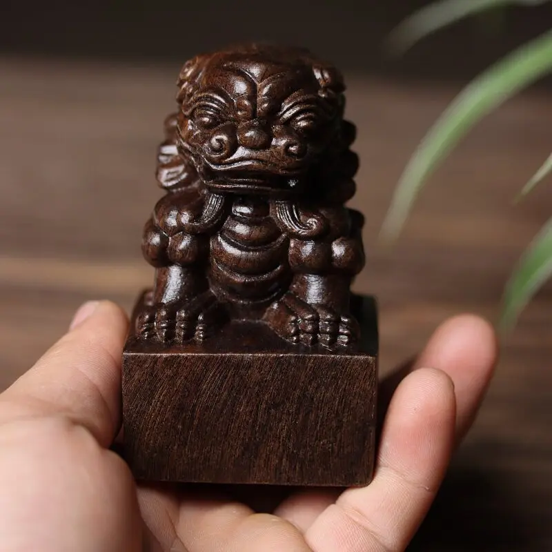 Traditional Chinese Vintage wood carving lion statue seal handle piece office study desktop decoration handicraft
Traditional Chinese Vintage wood carving lion statue seal handle piece office study desktop decoration handicraft