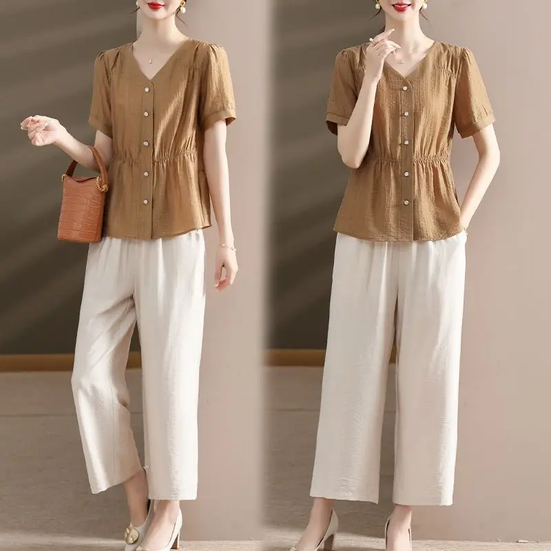 Elegant Mom Summer Casual Outfit Short Sleeve Chiffon Thin Style Mid-Aged Women's Fashion Two-Piece Set Breathable Lightweigh...
Elegant Mom Summer Casual Outfit Short Sleeve Chiffon Thin Style Mid-Aged Women's Fashion Two-Piece Set Breathable Lightweigh...