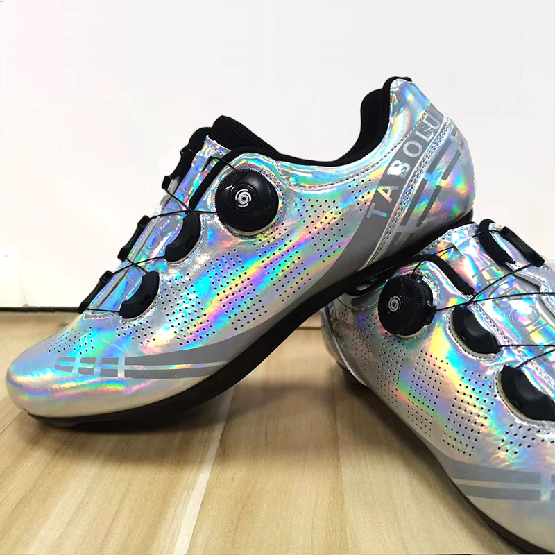 Road cycling shoes Sneaker white Professional Mountain Bike Breathable Bicycle Racing Self-Locking Shoes
Road cycling shoes Sneaker white Professional Mountain Bike Breathable Bicycle Racing Self-Locking Shoes