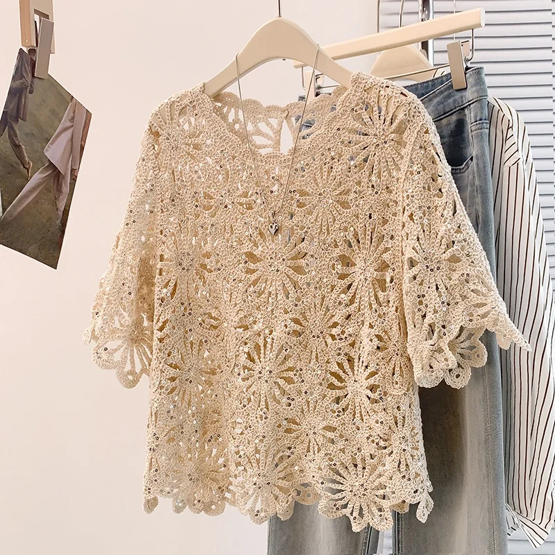 Elegant Hollow out Button up Shirt Women's Summer V-neck Glitter Lace Sleeve Mid-length Open Cardigan Top Thin Cotton Blend
Elegant Hollow out Button up Shirt Women's Summer V-neck Glitter Lace Sleeve Mid-length Open Cardigan Top Thin Cotton Blend