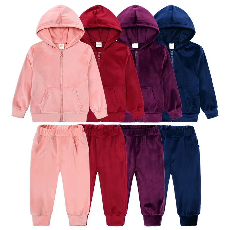 Children's clothing 2024 autumn and winter new style for boys and girls gold velvet long sleeved hooded long pants sports two-pi
Children's clothing 2024 autumn and winter new style for boys and girls gold velvet long sleeved hooded long pants sports two-pi