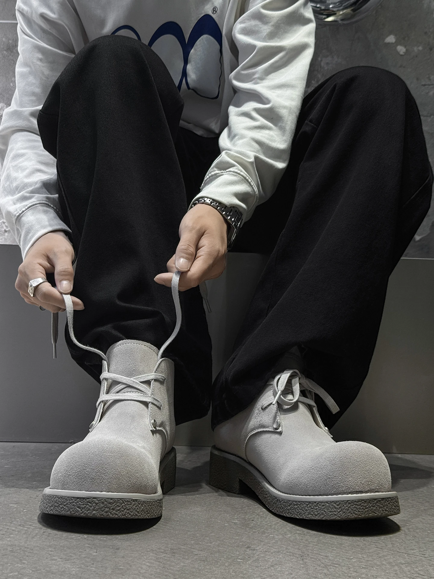 Мужские ботинки Briti Sle из натуральной кожи с низкой посадкой для работы на открытом воздухе или ботинки до середины икры Miey Head oes
Мужские ботинки Briti Sle из натуральной кожи с низкой посадкой для работы на открытом воздухе или ботинки до середины икры Miey Head oes