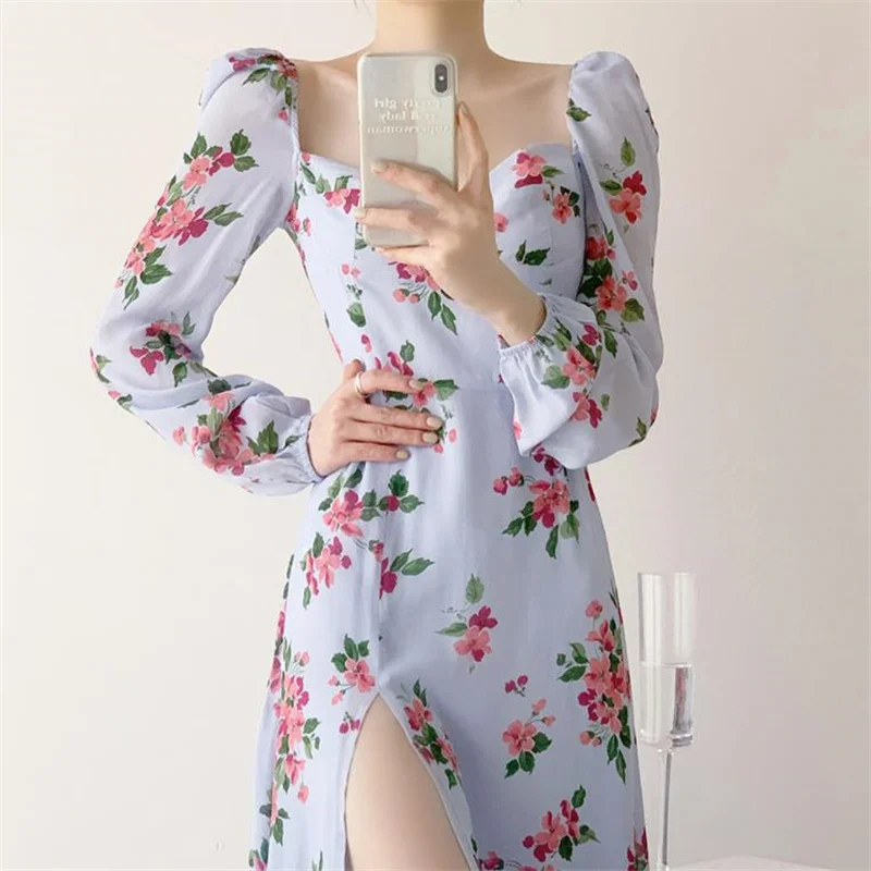 New women's long dress long sleeves retro Hepburn style split blue floral square neck dress
New women's long dress long sleeves retro Hepburn style split blue floral square neck dress