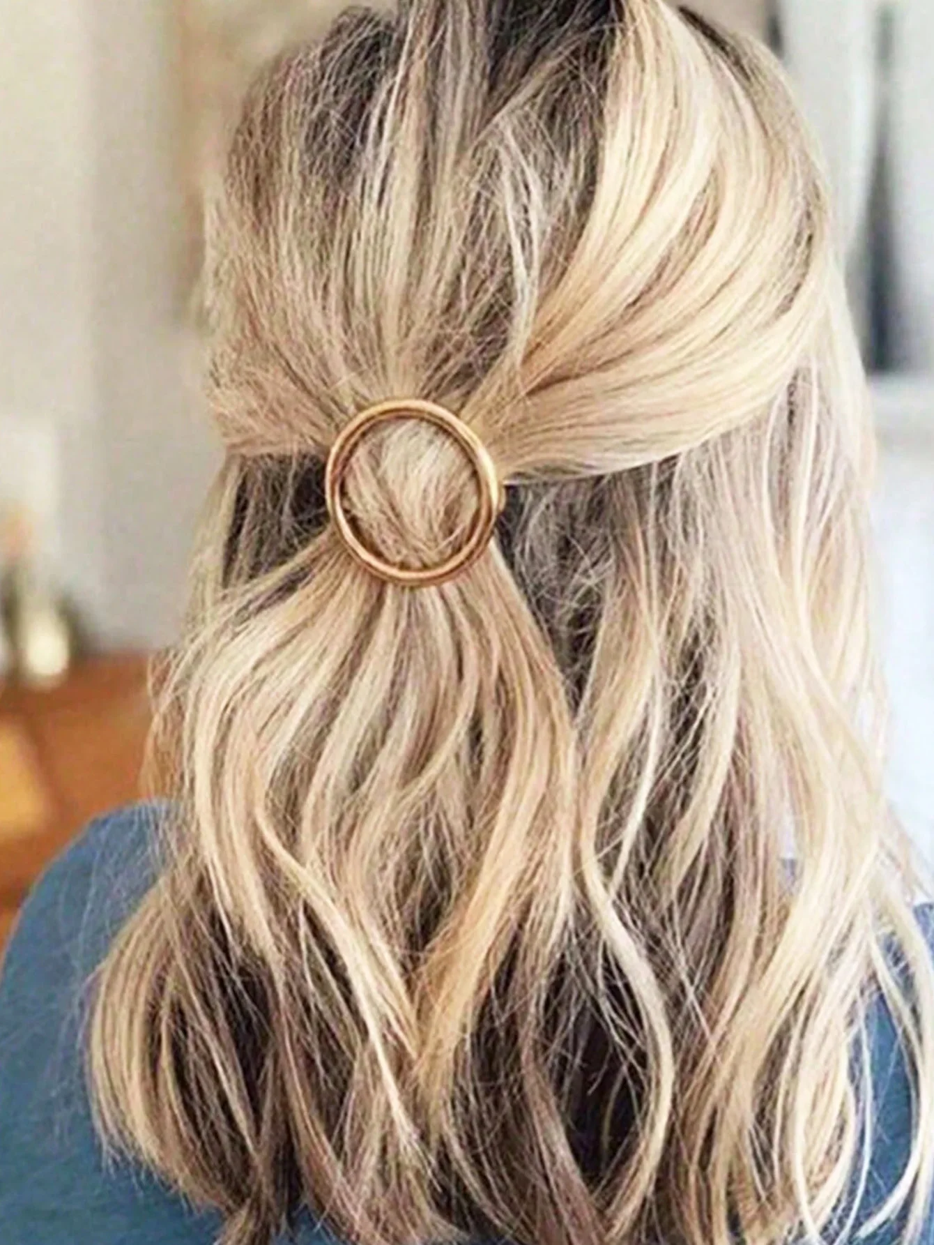 1 шт. Элегантная круглая заколка для волос из цинкового сплава. Выбор высококачественного материала из цинкового сплава, тонкая полировка и шлифовка, изысканная текстура.
1 шт. Элегантная круглая заколка для волос из цинкового сплава. Выбор высококачественного материала из цинкового сплава, тонкая полировка и шлифовка, изысканная текстура.