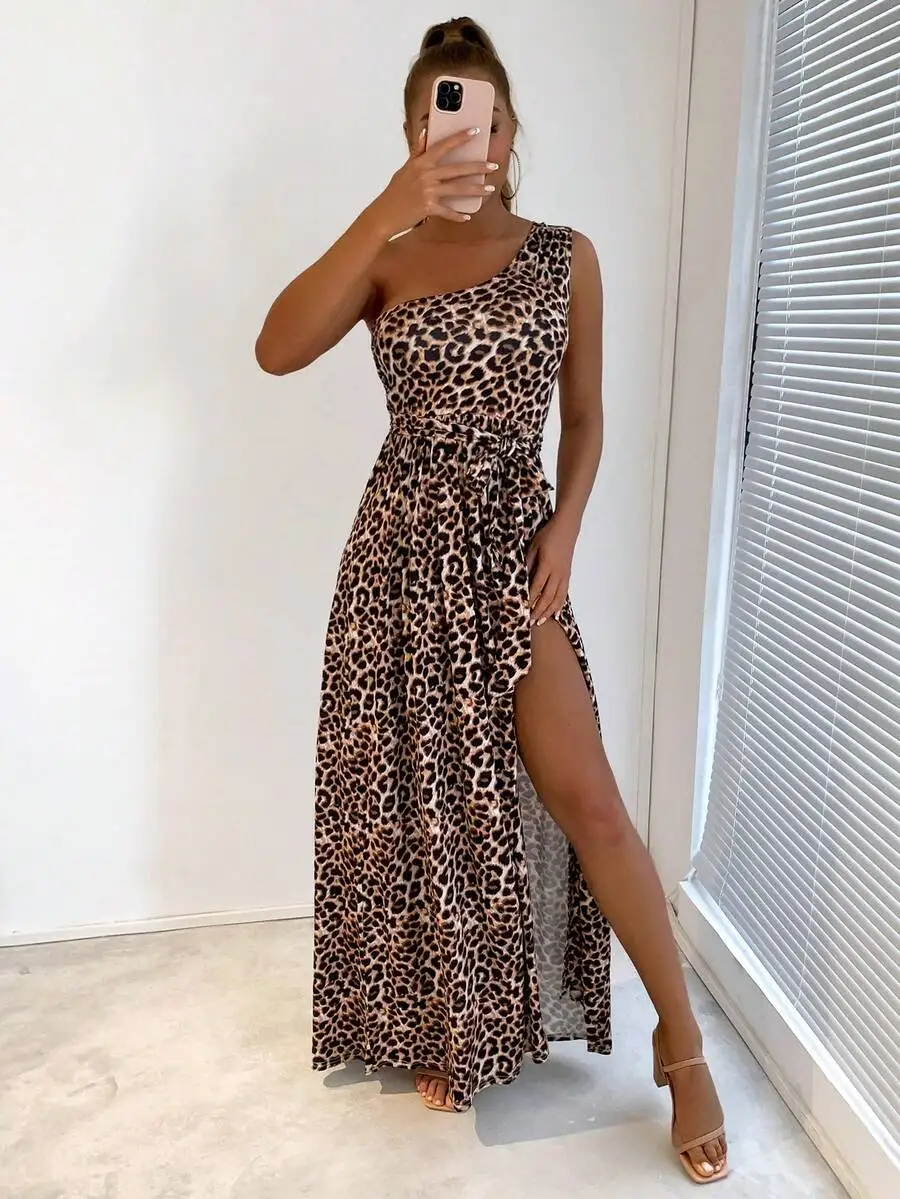 One Shoulder Leopard Print High Split Maxi Dress Elegant Summer
One Shoulder Leopard Print High Split Maxi Dress Elegant Summer