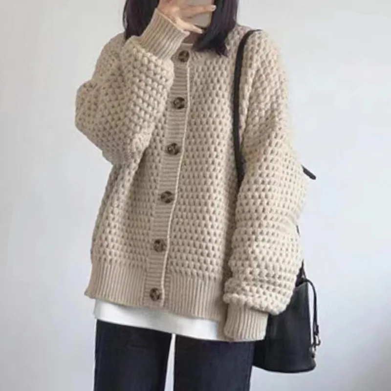 Вязаный свитер, женские кардиганы, новый однотонный вязаный свитер с длинным рукавом и круглым вырезом, кардиган, женские топы, трикотажные изделия Sueters De Mujer Q1251
Вязаный свитер, женские кардиганы, новый однотонный вязаный свитер с длинным рукавом и круглым вырезом, кардиган, женские топы, трикотажные изделия Sueters De Mujer Q1251