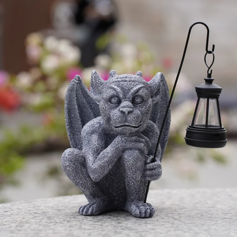 Halloween Creative Gargoyle Solar Light Statue Ornament Outdoor Garden Decoration Resin Gift
Halloween Creative Gargoyle Solar Light Statue Ornament Outdoor Garden Decoration Resin Gift