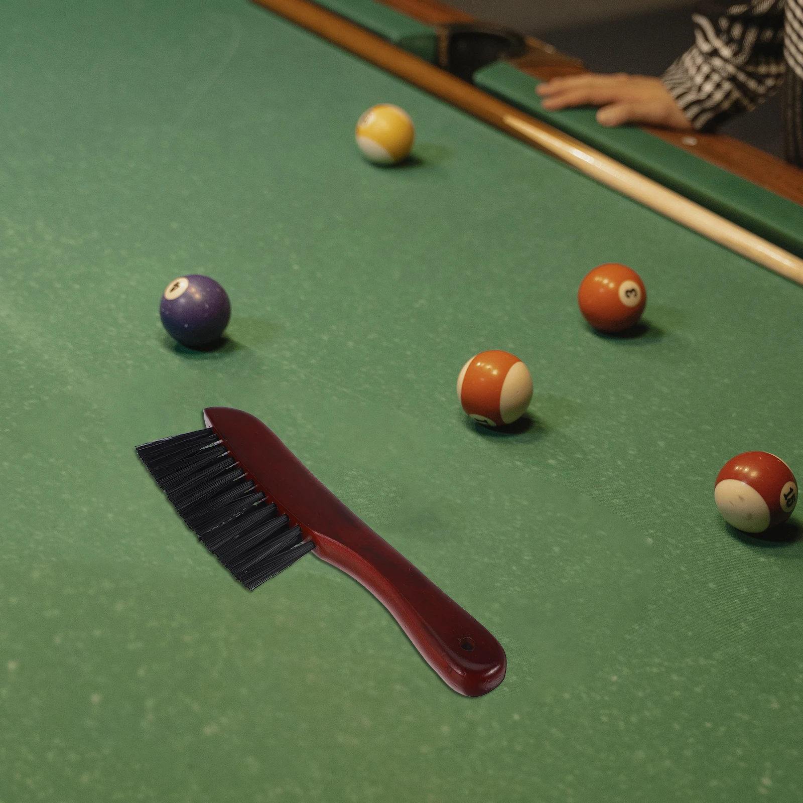 Professional Billiard Cleaning Brush Bristles Billiards Necessity Pool Table Care Tool with Handle
Professional Billiard Cleaning Brush Bristles Billiards Necessity Pool Table Care Tool with Handle