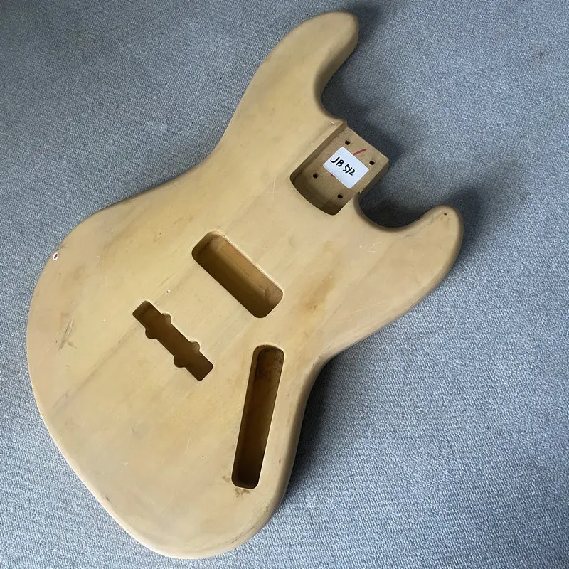 JB512 Jazz Electric Bass Body 4 OR 5 String Version Solid Wood for Replace and DIY JB Pickups Nature Color Paints Damages
JB512 Jazz Electric Bass Body 4 OR 5 String Version Solid Wood for Replace and DIY JB Pickups Nature Color Paints Damages