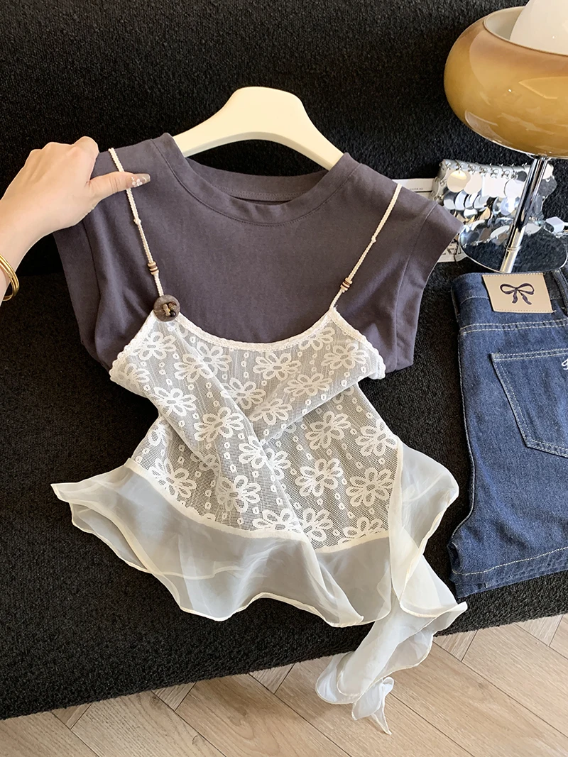 Slimming Mesh Insert T-Shirt Women's Summer New Style Elegant Beautiful Fly Sleeve Korean Version Straight Cut Silk Top
Slimming Mesh Insert T-Shirt Women's Summer New Style Elegant Beautiful Fly Sleeve Korean Version Straight Cut Silk Top