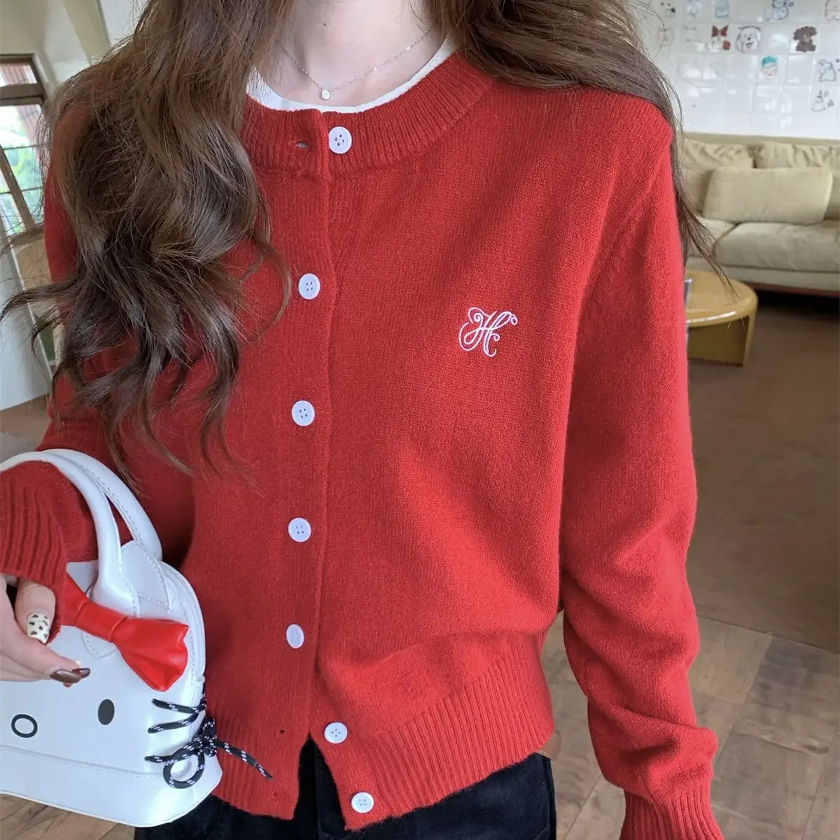 Red Korean Sweater Cardigan Spring Autumn Women Clothing Simplicity Solid Color Letter Knitting Top Tee Coat Female Casual Tops
Red Korean Sweater Cardigan Spring Autumn Women Clothing Simplicity Solid Color Letter Knitting Top Tee Coat Female Casual Tops