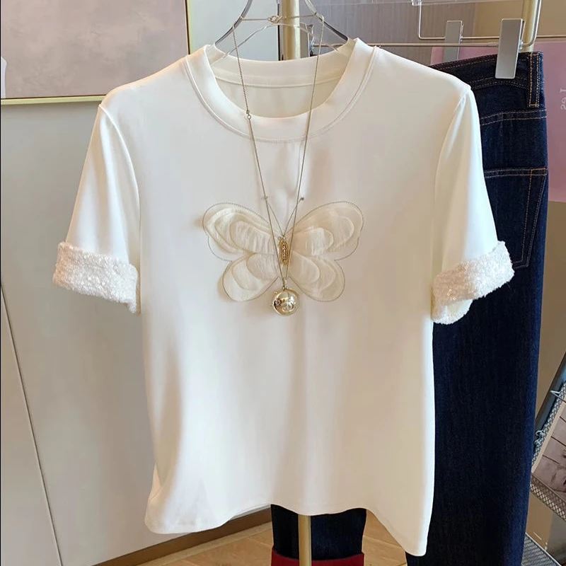 Three-dimensional Butterfly Embroidered Short-sleeved T-shirt for Women in Summer Loose Casual and Chic Slim Top
Three-dimensional Butterfly Embroidered Short-sleeved T-shirt for Women in Summer Loose Casual and Chic Slim Top