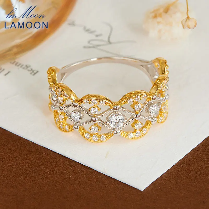 Винтажное кольцо LAMOON в дворцовом стиле, роскошное кольцо с вырезами для женщин, элегантное кольцо с цветком из стерлингового серебра 925 пробы с позолотой, изысканные ювелирные изделия, подарок
Винтажное кольцо LAMOON в дворцовом стиле, роскошное кольцо с вырезами для женщин, элегантное кольцо с цветком из стерлингового серебра 925 пробы с позолотой, изысканные ювелирные изделия, подарок