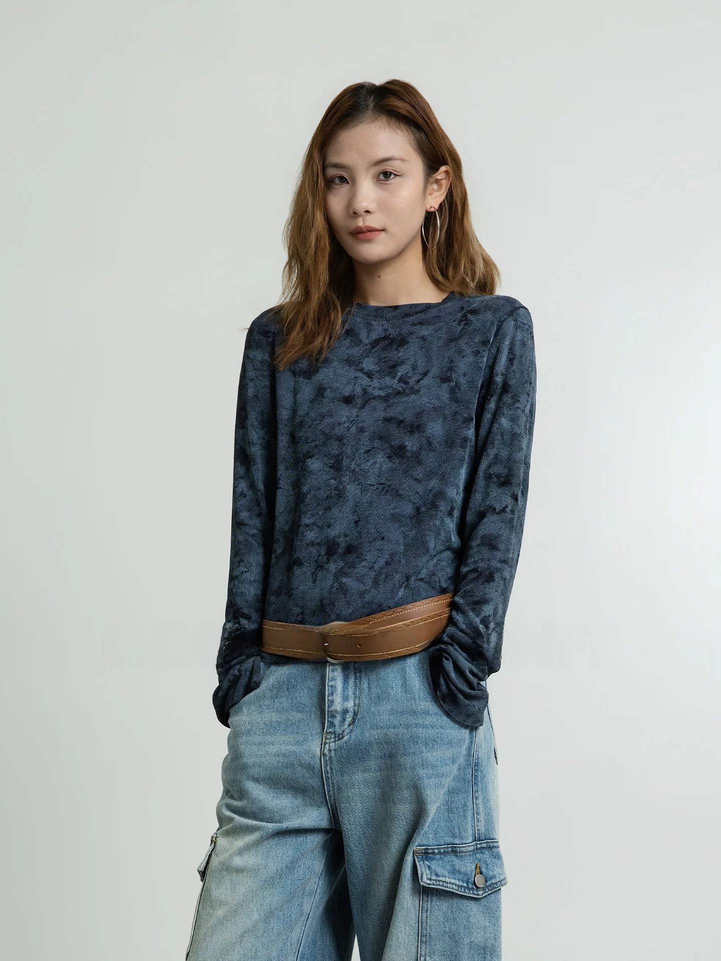 Spring Autumn Thin Long Sleeve round Neck T-Shirt Korean Style Acetate Fiber Artistic Ink Drawing Casual Women's Top
Spring Autumn Thin Long Sleeve round Neck T-Shirt Korean Style Acetate Fiber Artistic Ink Drawing Casual Women's Top