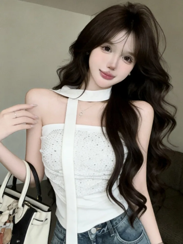 Spicy Girl Pure Desire Short Sequin Tube Top Irregular Strap Vest Women's Summer Fashion Versatile Drifting Belted Shirt with...
Spicy Girl Pure Desire Short Sequin Tube Top Irregular Strap Vest Women's Summer Fashion Versatile Drifting Belted Shirt with...