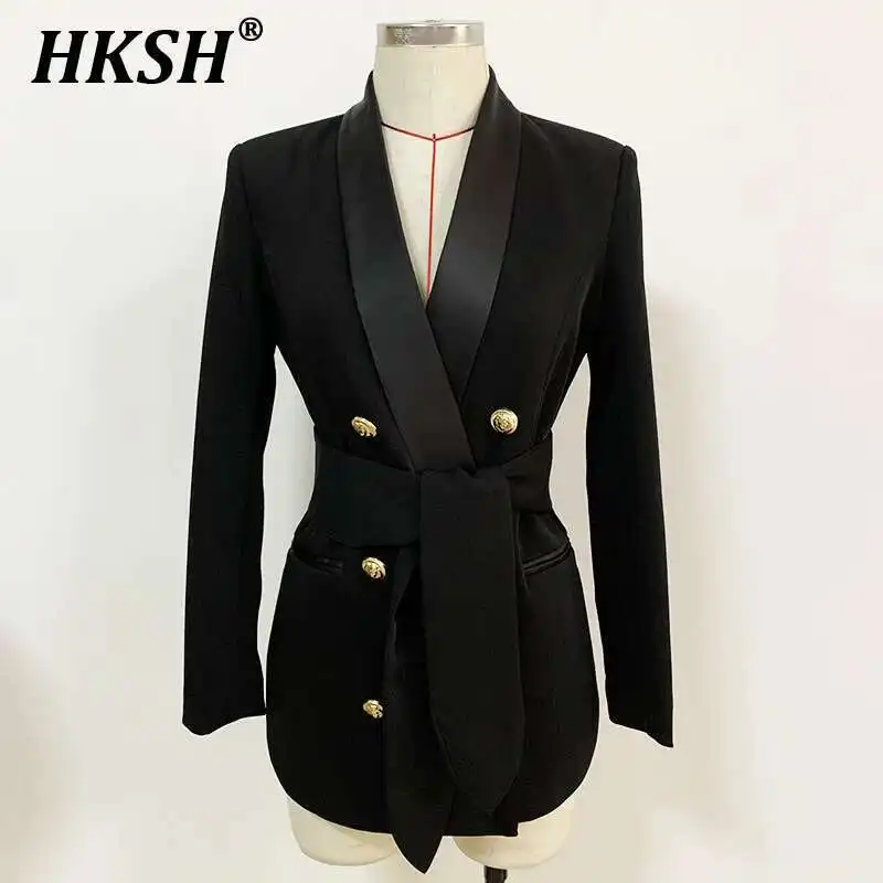 HKSH 2024, весенне-осенний новый женский элегантный Bolazer, металлический двубортный пояс с шалью и воротником, шикарные пальто, модный топ HK3229
HKSH 2024, весенне-осенний новый женский элегантный Bolazer, металлический двубортный пояс с шалью и воротником, шикарные пальто, модный топ HK3229