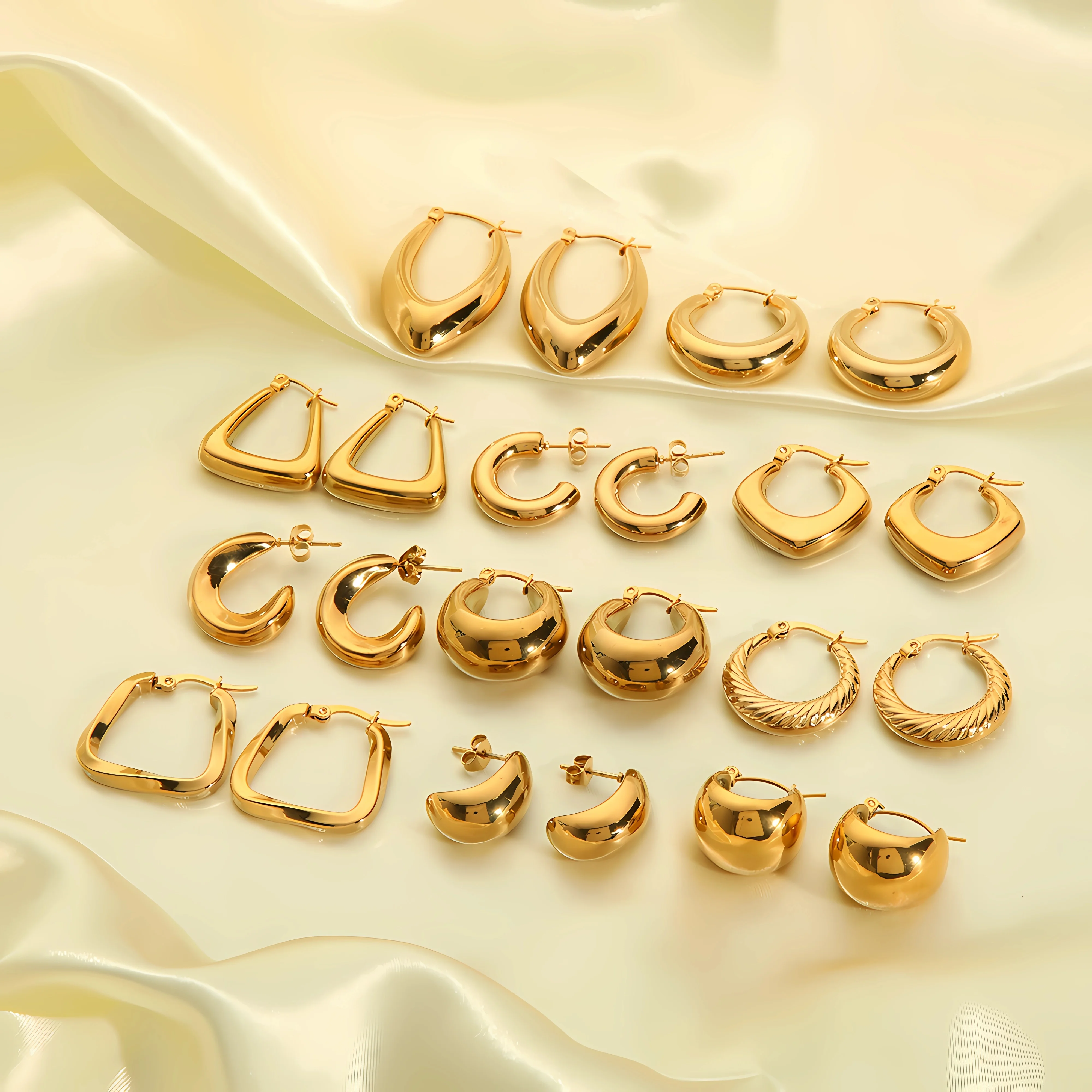 Stainless Steel 18K Gold Plated Thick Chunky hoop Earrings Huggies small hoopsElegant and Classy Dome Earrings for women
Stainless Steel 18K Gold Plated Thick Chunky hoop Earrings Huggies small hoopsElegant and Classy Dome Earrings for women