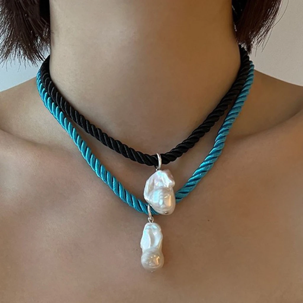 Brass Rope Chain Natural Baroque Pearl Necklace Women Jewelry Punk Party T Show Gown Runway Korean Japan INS
Brass Rope Chain Natural Baroque Pearl Necklace Women Jewelry Punk Party T Show Gown Runway Korean Japan INS