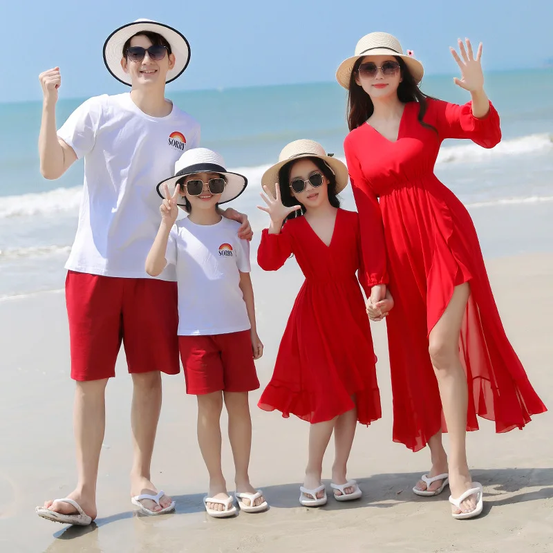 Family Matching Outfits Summer Beach Mum Daughter Red Dress Dad Son Cotton T-shirt &Shorts Holiday Couple Outfits Seaside
Family Matching Outfits Summer Beach Mum Daughter Red Dress Dad Son Cotton T-shirt &Shorts Holiday Couple Outfits Seaside