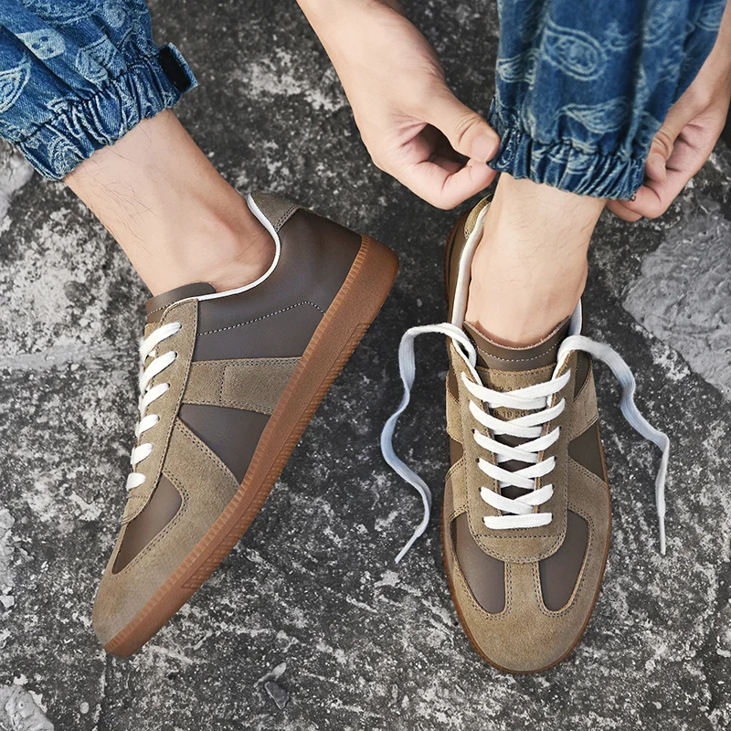 Unisex Couple Retro German Army Trainers Classic Military Style Casual Sneakers Due Classic Minimalist Streetwear Fashion shoes
Unisex Couple Retro German Army Trainers Classic Military Style Casual Sneakers Due Classic Minimalist Streetwear Fashion shoes
