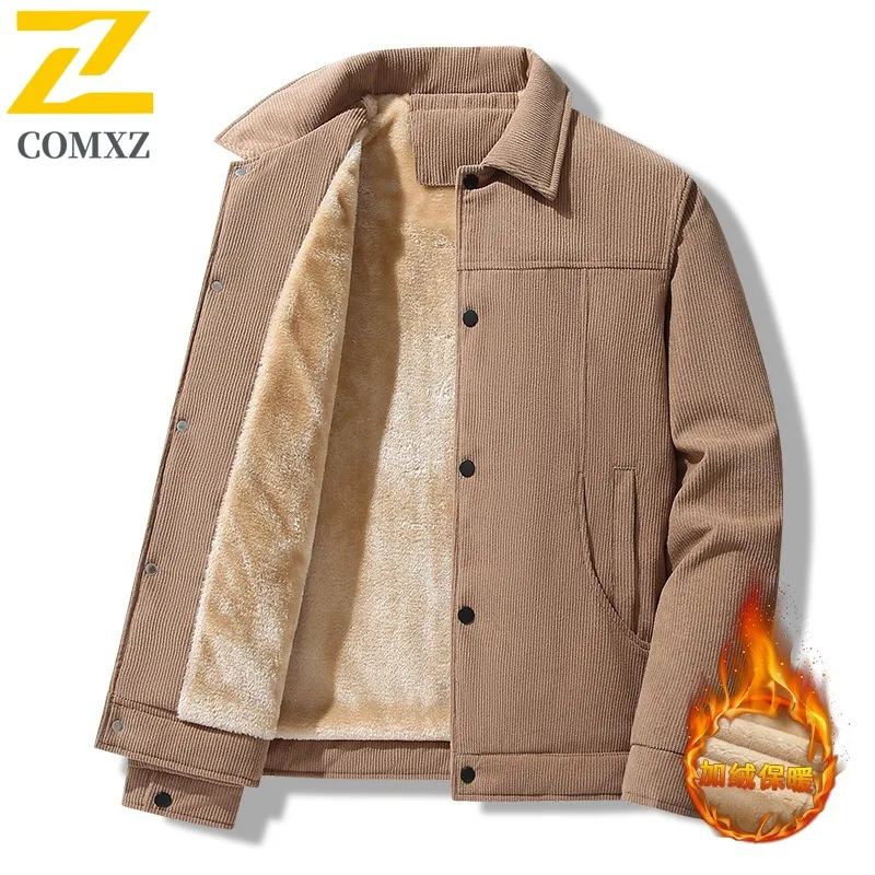 COMXZ Мужская куртка Роскошный утолщенный плащ для путешествий на открытом воздухе с воротником-стойкой, однотонная легкая осенняя новая верхняя одежда
COMXZ Мужская куртка Роскошный утолщенный плащ для путешествий на открытом воздухе с воротником-стойкой, однотонная легкая осенняя новая верхняя одежда