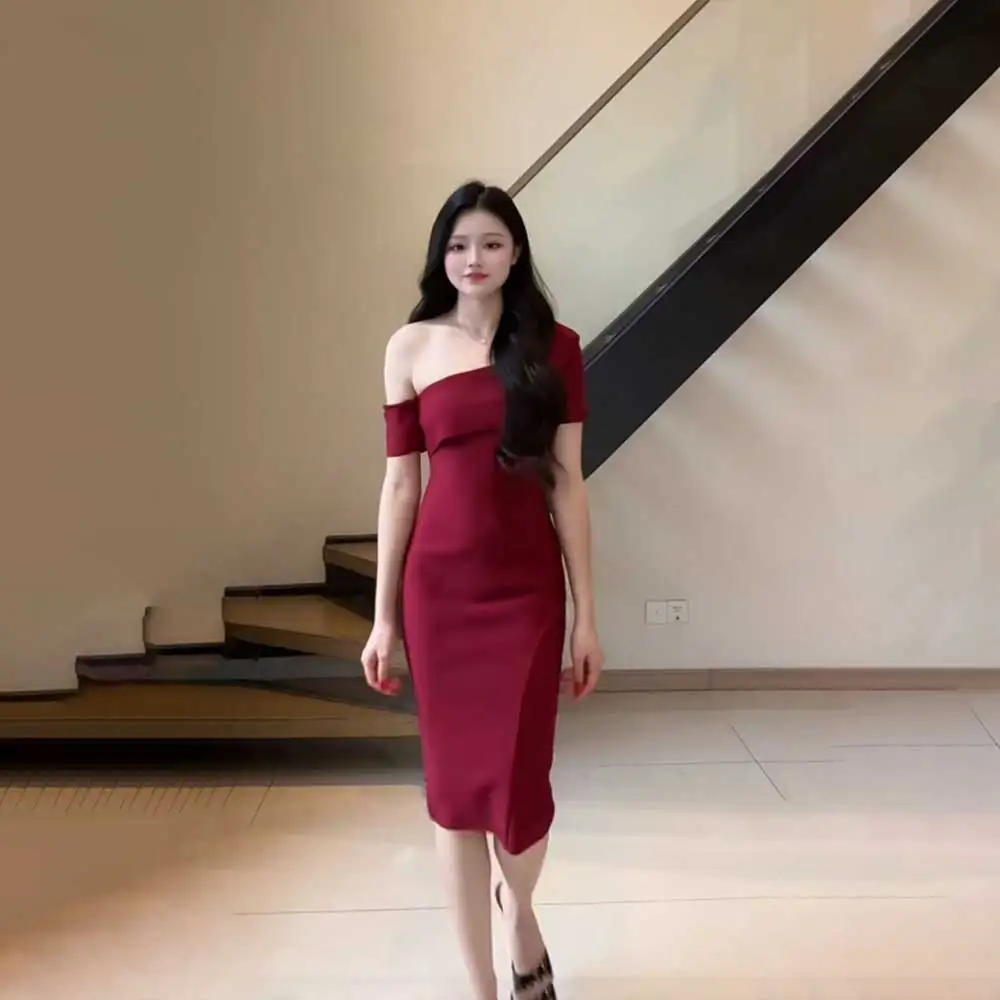One-Shoulder Evening Dress Women Elegant Prom Dresses Pleated Straight Knee-Length Sleeveless Formal Cocktail Gown Customized
One-Shoulder Evening Dress Women Elegant Prom Dresses Pleated Straight Knee-Length Sleeveless Formal Cocktail Gown Customized