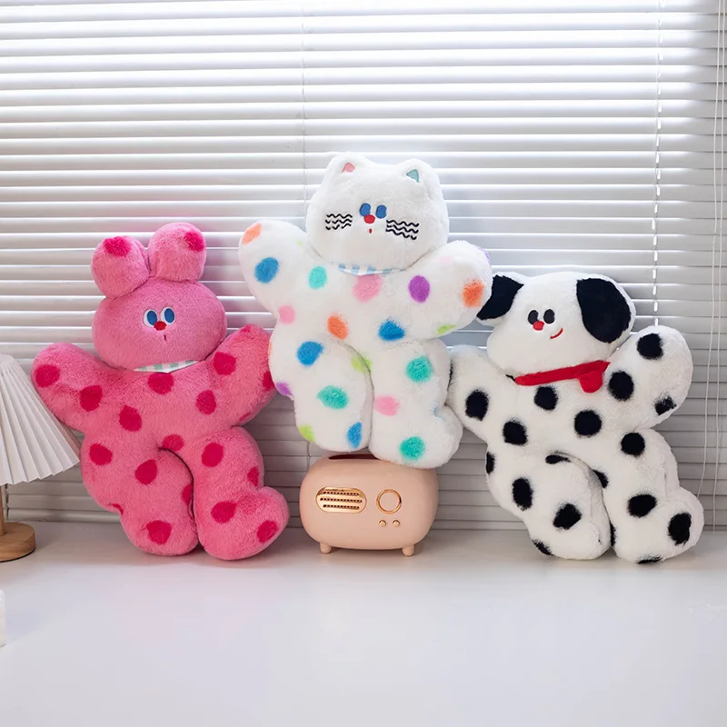 Мягкая плюшевая подушка-игрушка в виде кролика/кошки с рисунком в горошек, для дивана, кровати, декора спальни, для детей
Мягкая плюшевая подушка-игрушка в виде кролика/кошки с рисунком в горошек, для дивана, кровати, декора спальни, для детей