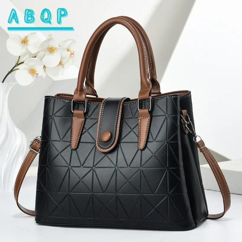 ABQP New Women's Handbag Luxury Brand Fashion Women's Shoulder Bag PU Large Capacity Personalized Women's Shoulder Crossbody Bag
ABQP New Women's Handbag Luxury Brand Fashion Women's Shoulder Bag PU Large Capacity Personalized Women's Shoulder Crossbody Bag