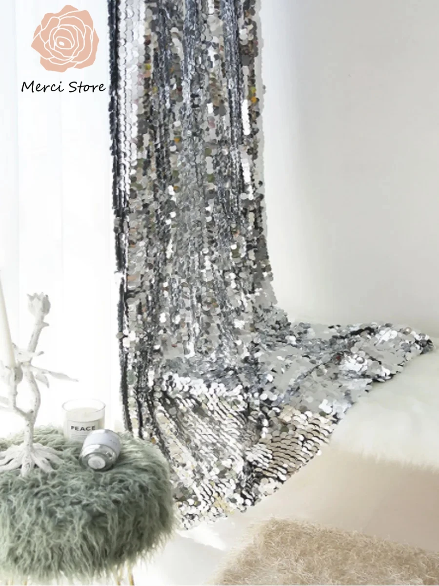 Minimalist Metallic Mesh Curtains for Live Stream Background Clothing Store Fitting Room Photo Shoot Decor Custom
Minimalist Metallic Mesh Curtains for Live Stream Background Clothing Store Fitting Room Photo Shoot Decor Custom