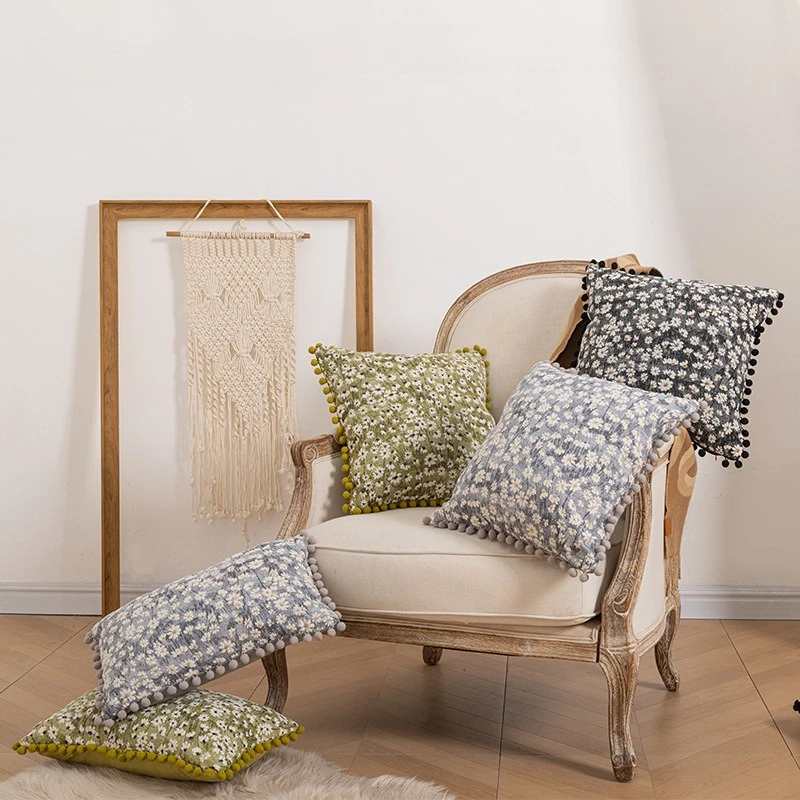 2-Piece Vintage Daisy Floral Cushion Case with Pom Pom Fringe Edge Chenille Farmhouse Sofa Home Interior Decor Cushion Protector
2-Piece Vintage Daisy Floral Cushion Case with Pom Pom Fringe Edge Chenille Farmhouse Sofa Home Interior Decor Cushion Protector