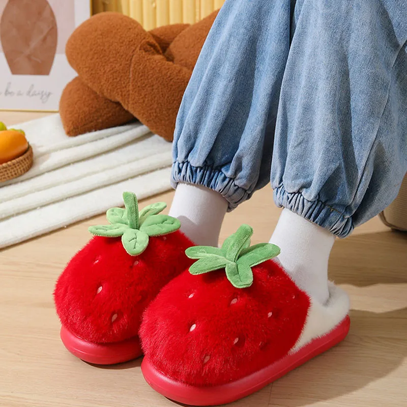 Thick Sole Plush Cotton Slippers Female Winter Home Shoes Sweet Cute Strawberry Thicken Warm Comfortable Wear-Resistant Slippers
Thick Sole Plush Cotton Slippers Female Winter Home Shoes Sweet Cute Strawberry Thicken Warm Comfortable Wear-Resistant Slippers