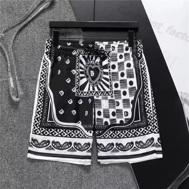 2025 Summer New Hot-selling Comfortable Loose Shorts Quick-drying and Downhill Motorcycle Men's Sweat-absorbing Shorts
2025 Summer New Hot-selling Comfortable Loose Shorts Quick-drying and Downhill Motorcycle Men's Sweat-absorbing Shorts