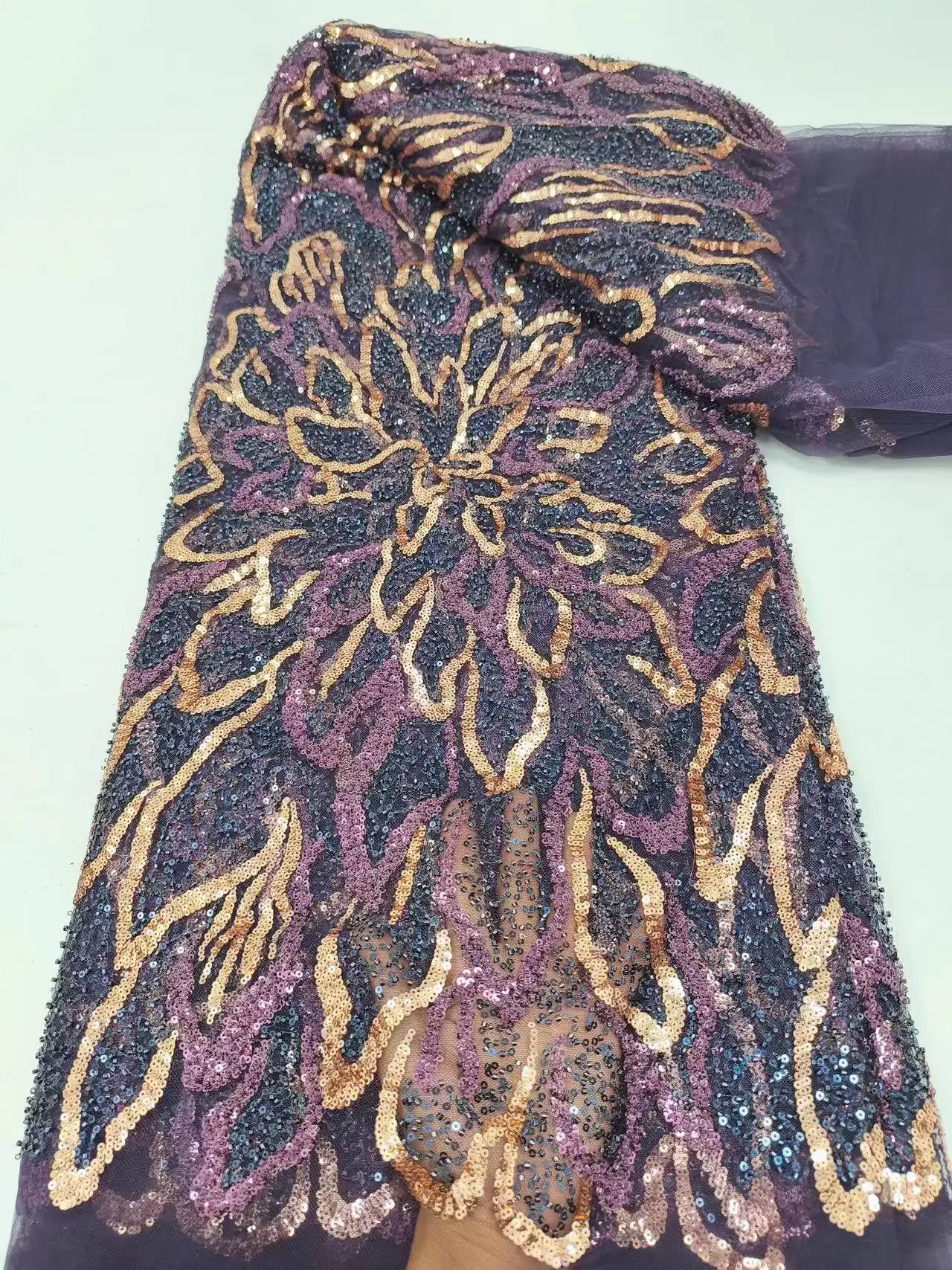 African Beaded Embroidery Lace Fabric 2026 High-Quality Nigerian Tulle Mesh Sequined Lace Fabric for Sewing Women's Garments
African Beaded Embroidery Lace Fabric 2026 High-Quality Nigerian Tulle Mesh Sequined Lace Fabric for Sewing Women's Garments