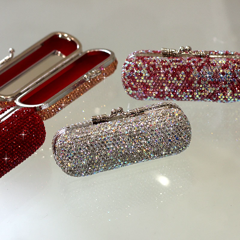 Original Crystal Lipsti Storage Box with Cover Portable Individual Lipsti Case That Comes with a Mirror for Bedroom Use
Original Crystal Lipsti Storage Box with Cover Portable Individual Lipsti Case That Comes with a Mirror for Bedroom Use
