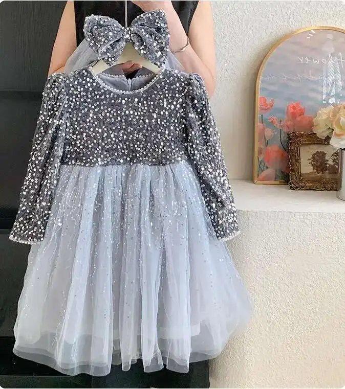New Baby Girls Fall Boutique Long Sleeve Sequined Mesh Fleece Dress , Princess Kids Sweet Party Dresses 4-8T
New Baby Girls Fall Boutique Long Sleeve Sequined Mesh Fleece Dress , Princess Kids Sweet Party Dresses 4-8T