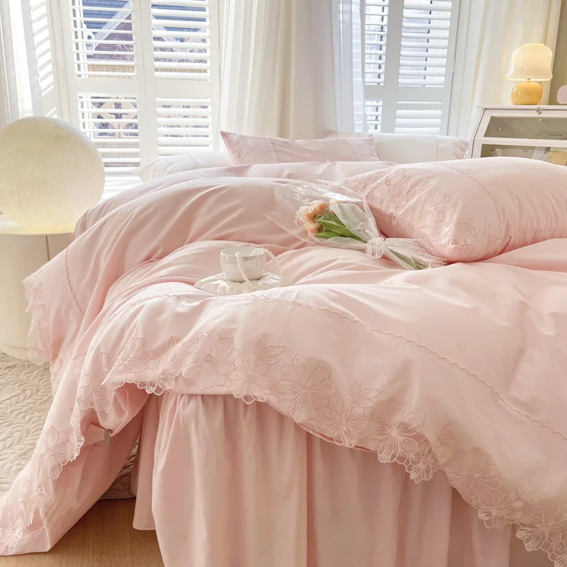 Korean Style Princess Bedding Set Luxury Pink White Lace Embroidery 100% Cotton Duvet Cover Bedspreads Bed Skirt Pillowcases
Korean Style Princess Bedding Set Luxury Pink White Lace Embroidery 100% Cotton Duvet Cover Bedspreads Bed Skirt Pillowcases