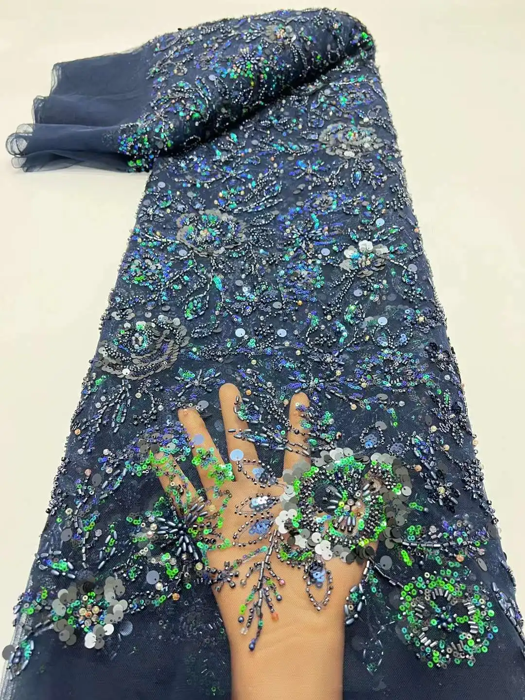 African Heavy Beaded Lace Fabric 2024 High Quality Nigerian Sequins Lace French Tulle Fabric For Wedding Party Dress
African Heavy Beaded Lace Fabric 2024 High Quality Nigerian Sequins Lace French Tulle Fabric For Wedding Party Dress