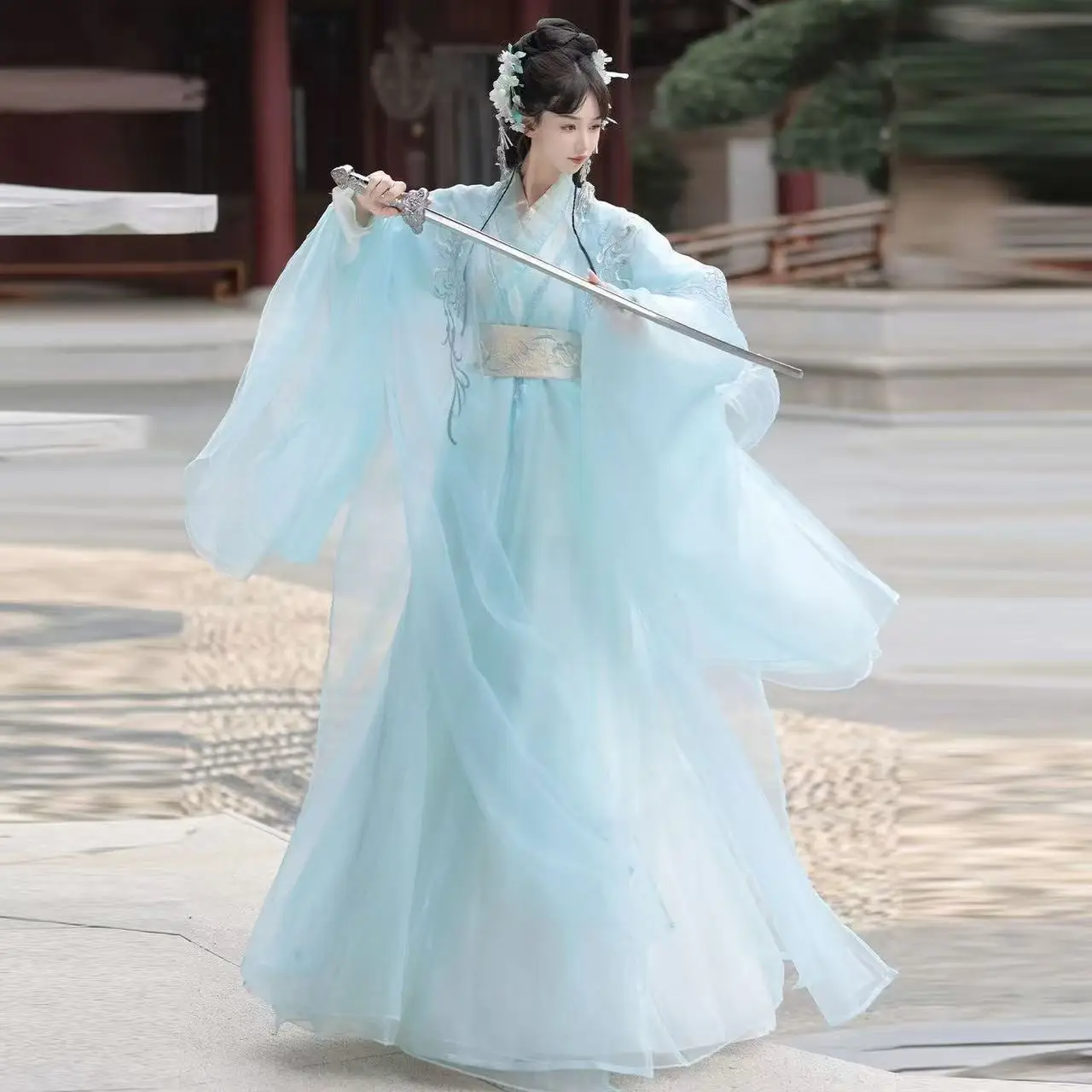 Vintage Fairy Martial Hanfu Dress Women's Traditional Chinese Large Sleeve Long Robe Heavy Industry Beach Party Cosplay Costume
Vintage Fairy Martial Hanfu Dress Women's Traditional Chinese Large Sleeve Long Robe Heavy Industry Beach Party Cosplay Costume