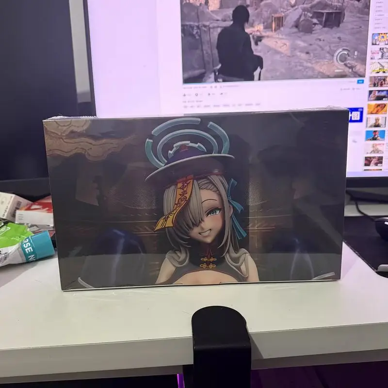 Blue Archive Asuna The Festive Undead Ver 1/6 Zombie Girl PVC Action Figure Collectible Game Toy For Anime Fans Collectors
Blue Archive Asuna The Festive Undead Ver 1/6 Zombie Girl PVC Action Figure Collectible Game Toy For Anime Fans Collectors