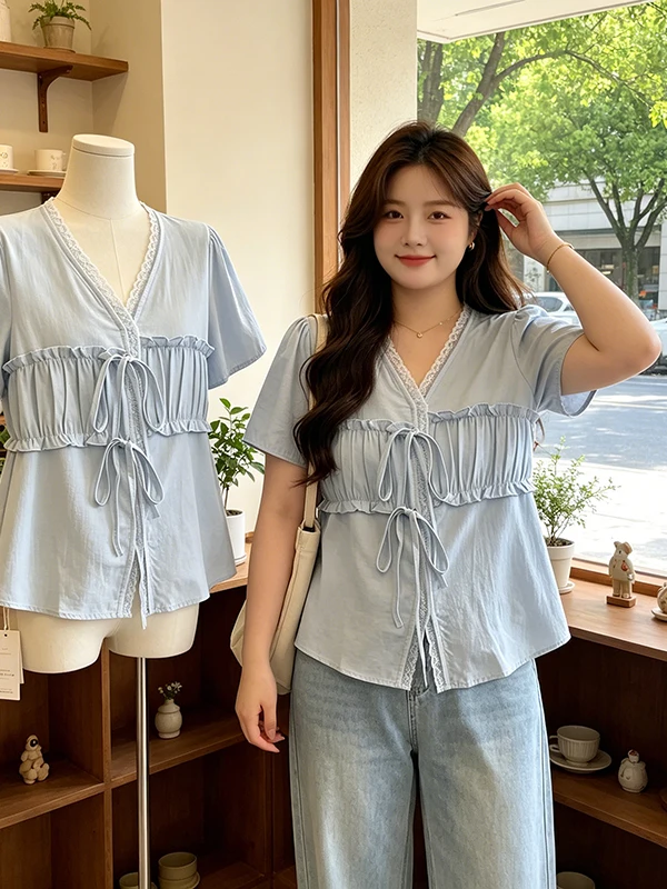 plus Size Women's Shirt Short Sleeve Lace Splice Loose Fit Anti-Aging Summer Top Korean Style V-Neck Button Closure Casual Wear
plus Size Women's Shirt Short Sleeve Lace Splice Loose Fit Anti-Aging Summer Top Korean Style V-Neck Button Closure Casual Wear