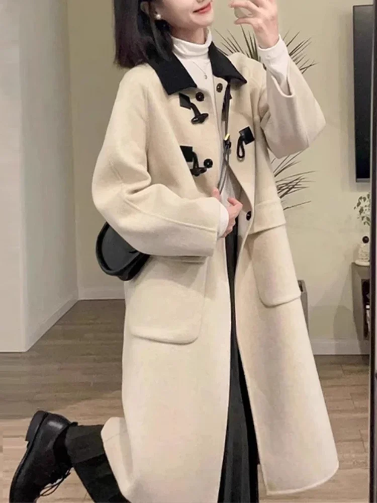 Preppy Style Horn Button Woollen Coat Women Winter 2025 Loose Warm Casual Outerwear Long Coat Women Fashion Korean Trench Jacket
Preppy Style Horn Button Woollen Coat Women Winter 2025 Loose Warm Casual Outerwear Long Coat Women Fashion Korean Trench Jacket