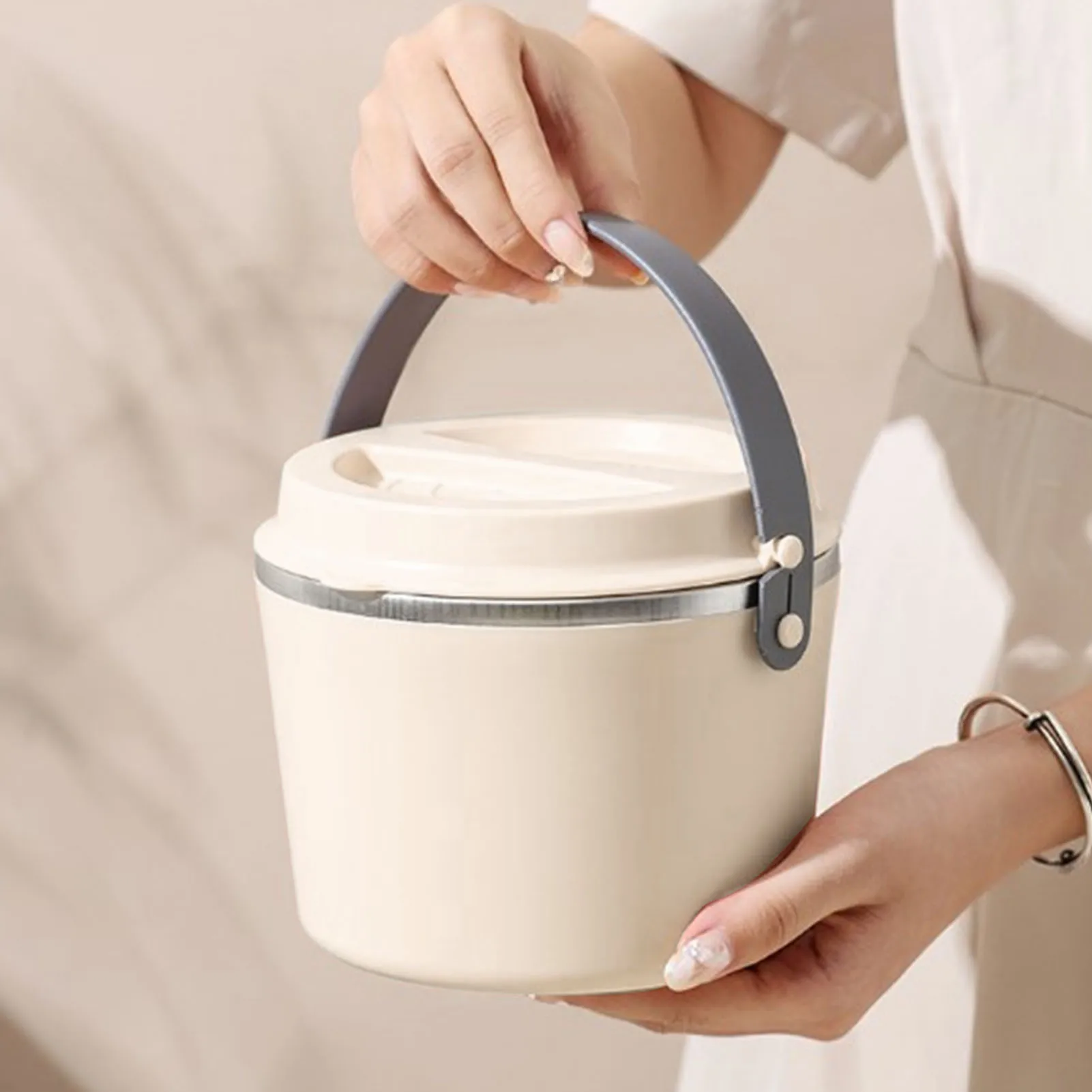 1.2L Car Electric Lunch Box with 360 Degree Fast Even Heating Portable Food Warmer for Travel 12V Washable
1.2L Car Electric Lunch Box with 360 Degree Fast Even Heating Portable Food Warmer for Travel 12V Washable