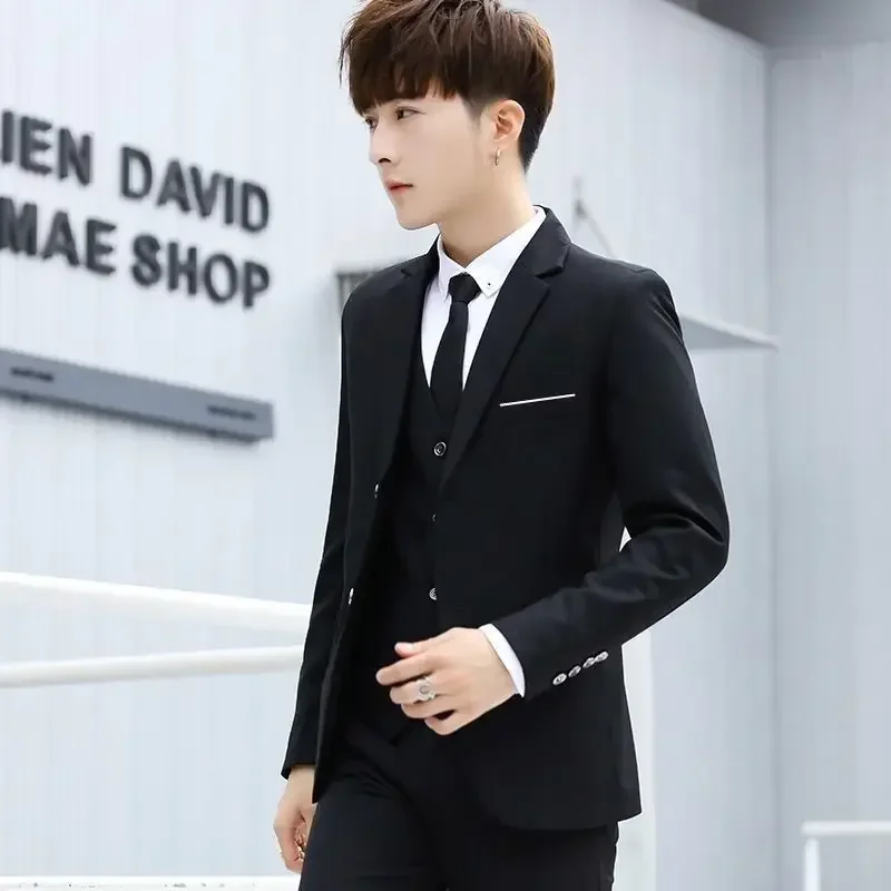 Cropped Short Men's Suit Jackets Thin Black Male Blazer Slim Fit Coat Casual Spring Clothes Original Korean Style Vintage 2024
Cropped Short Men's Suit Jackets Thin Black Male Blazer Slim Fit Coat Casual Spring Clothes Original Korean Style Vintage 2024