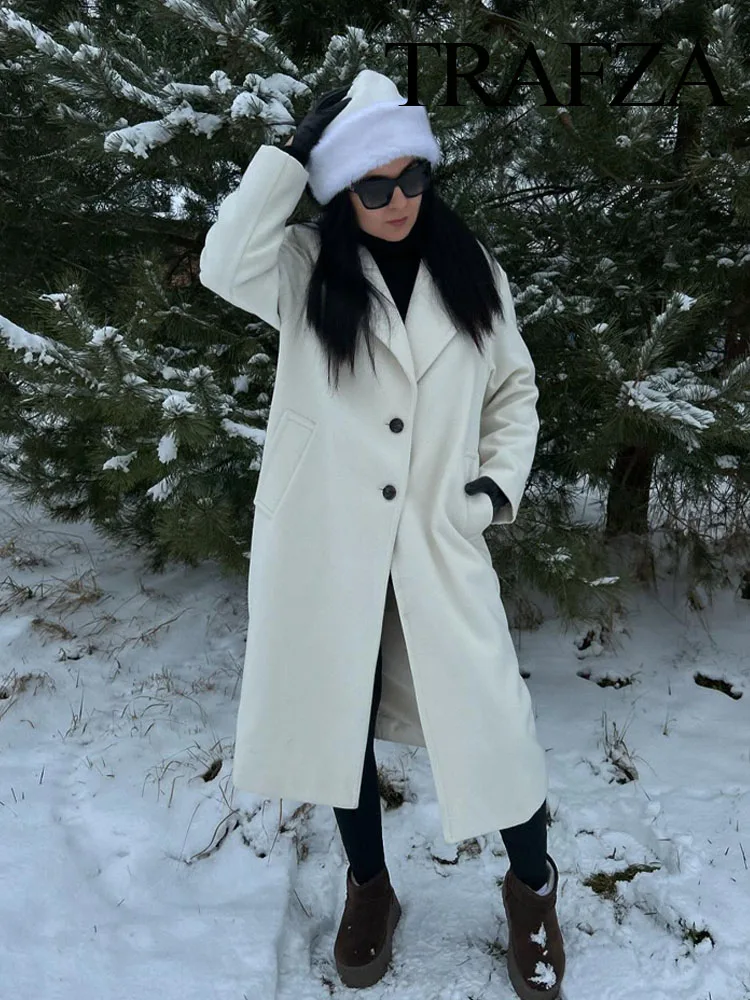 TRAFZA Winter Women Coats White Turn-Down Collar Long Sleeves Pockets Single Breasted Female New Fashion Casual Chic Coats
TRAFZA Winter Women Coats White Turn-Down Collar Long Sleeves Pockets Single Breasted Female New Fashion Casual Chic Coats