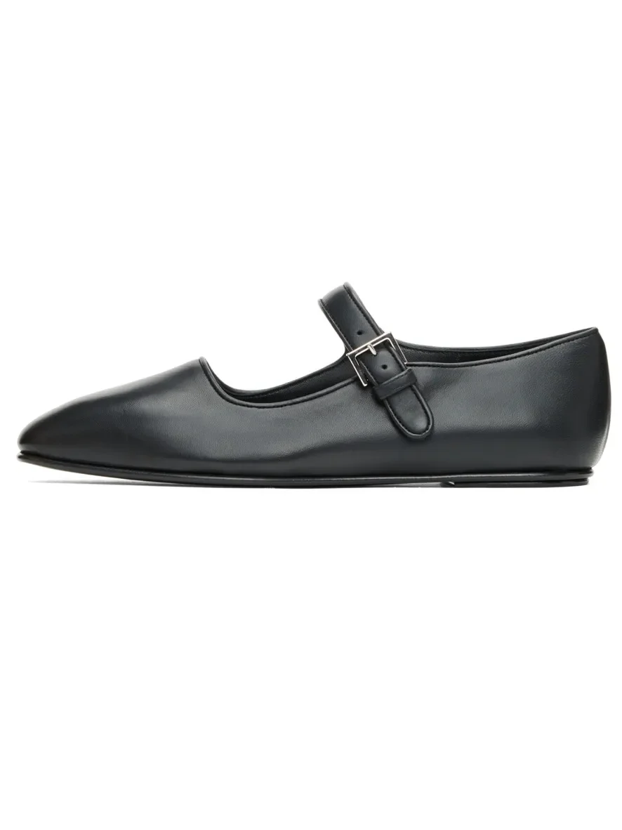 R0VV Mary Jane Ballet Flats Shoes For Women 2023 Designer Leathe Shoes High Quality Shoes Large Woman Size Available
R0VV Mary Jane Ballet Flats Shoes For Women 2023 Designer Leathe Shoes High Quality Shoes Large Woman Size Available