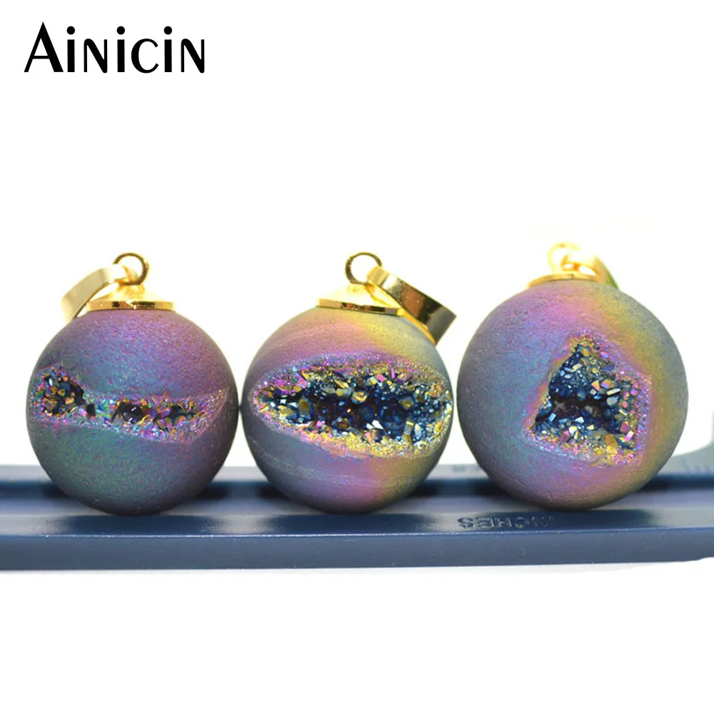 Unique Big Geode Natural Drusy Ball With Gold Bail Pendants Rainbow Plated Fashion Women Jewelry Making Findings
Unique Big Geode Natural Drusy Ball With Gold Bail Pendants Rainbow Plated Fashion Women Jewelry Making Findings
