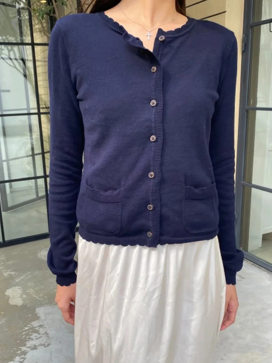 New Navy Blue Fall Women Sweater Wave Round Neck Double Pocket Chic Knit Jacket Top Woman Solid Color Simple Basic Outerwears
New Navy Blue Fall Women Sweater Wave Round Neck Double Pocket Chic Knit Jacket Top Woman Solid Color Simple Basic Outerwears