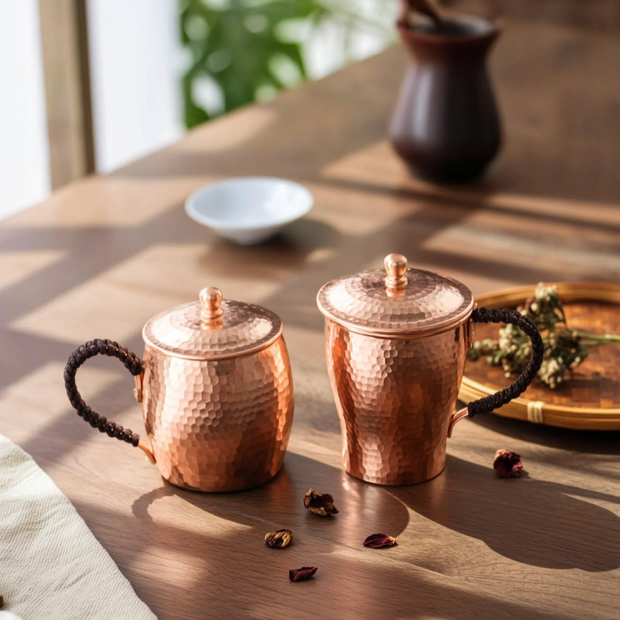 2 Pieces Handmade Copper Tea Cup Gift Ready Handmade Copper Cup Moscow Mule Mug Lid Included Polished Finish for Gifts
2 Pieces Handmade Copper Tea Cup Gift Ready Handmade Copper Cup Moscow Mule Mug Lid Included Polished Finish for Gifts