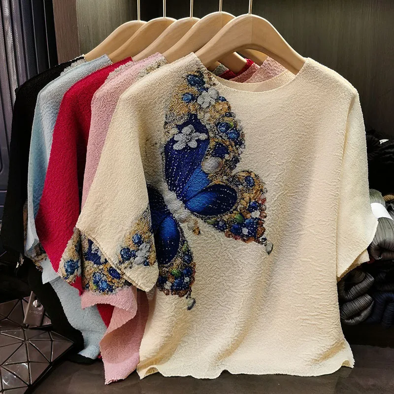 Miyake плиссированная футболка с дизайнерским принтом бабочки, женская летняя новая свободная женская футболка с рукавами «летучая мышь» и круглым вырезом, плиссированные топы
Miyake плиссированная футболка с дизайнерским принтом бабочки, женская летняя новая свободная женская футболка с рукавами «летучая мышь» и круглым вырезом, плиссированные топы